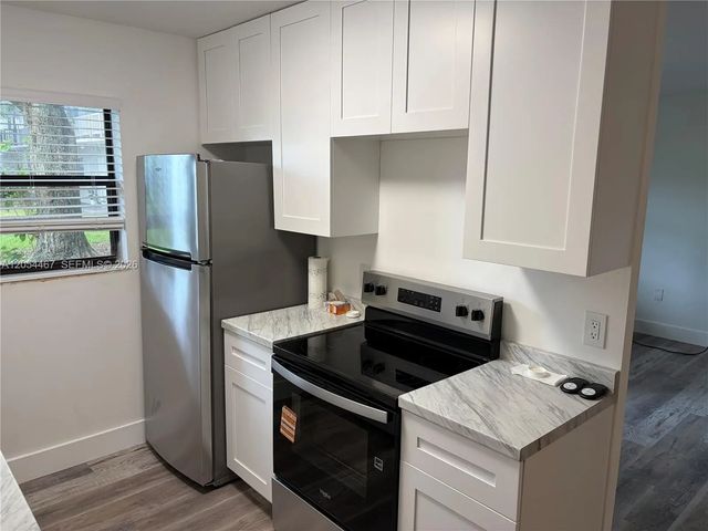 3 of 15 - 10350 Sw 220th Street #144, Cutler Bay, FL