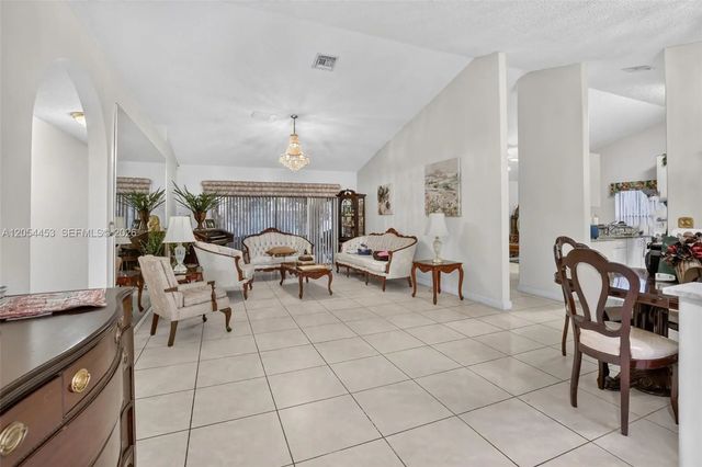 4 of 35 - 709 Nw 177th Avenue, Pembroke Pines, FL