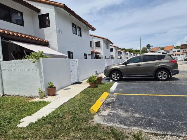 3 of 13 - 6201 Sw 138  Th Court #g, Miami, FL
