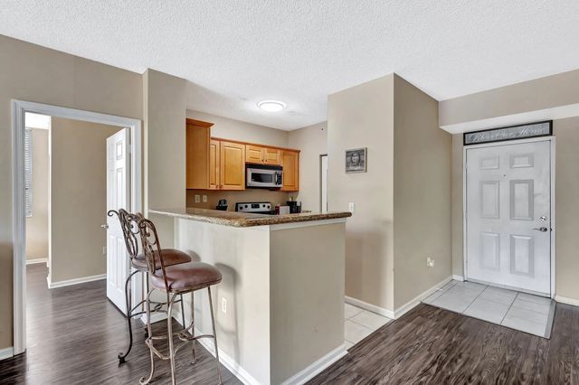 5 of 40 - 11760 Saint Andrews Place #204, Wellington, FL