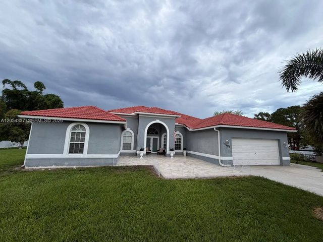 15325 N 75th Lane N, Loxahatchee