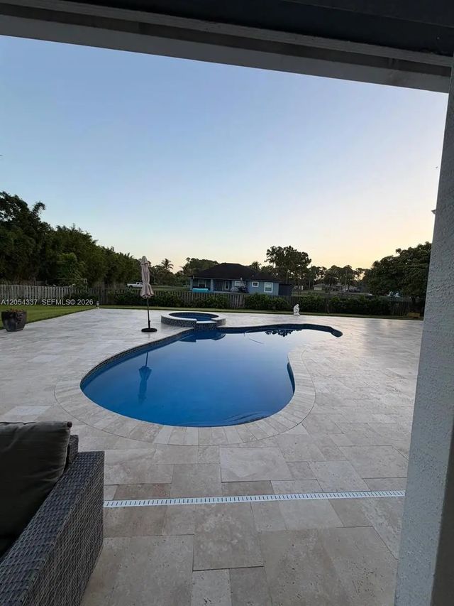 2 of 20 - 15325 N 75th Lane N, Loxahatchee, FL