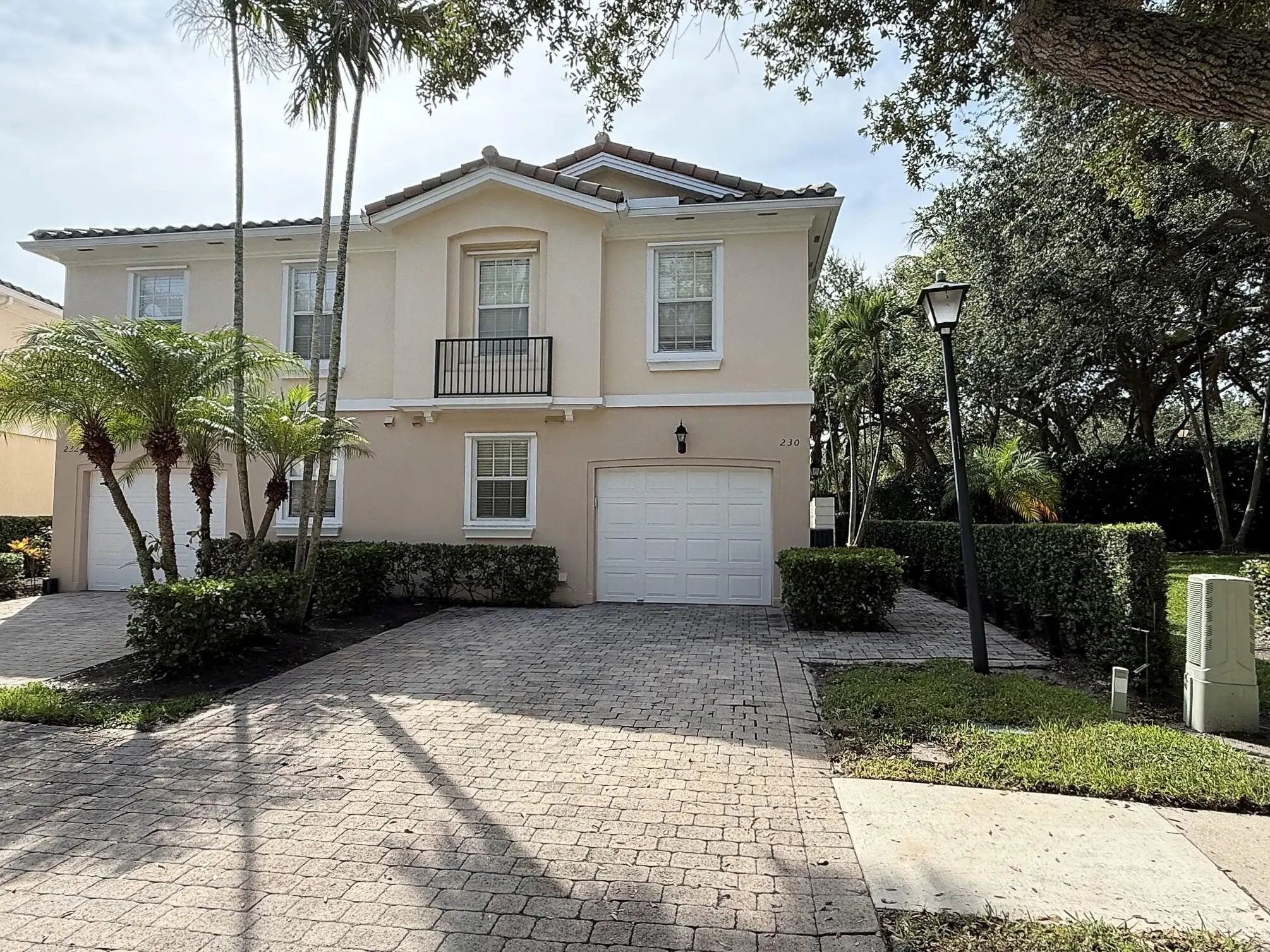 CATALINA LAKES Real Estate listing B26059793, Palm Beach Gardens FL