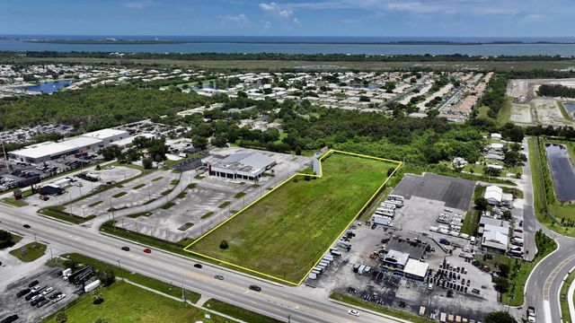 3450 S Us Highway 1, Fort Pierce