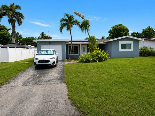 1711 Ne 41st Street, Pompano Beach