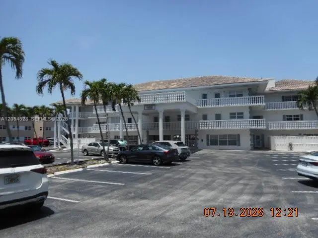 1461 S Ocean Boulevard #101, Lauderdale-By-The-Sea