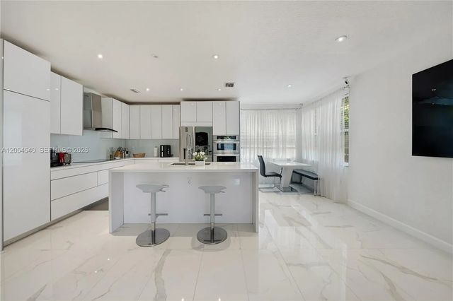 8770 Sw 204th Street, Cutler Bay