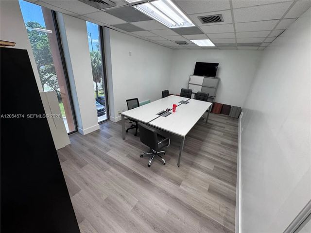 5 of 8 - 1333 E University Drive #200, Plantation, FL