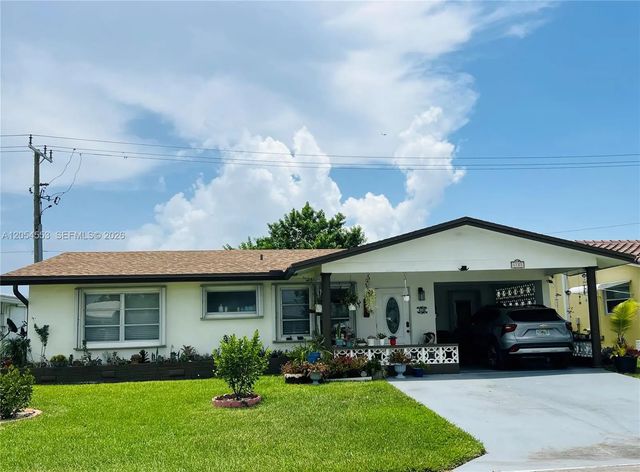 2 of 32 - 4108 Nw 47th Court, Tamarac, FL