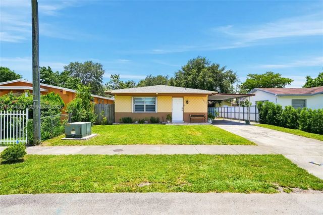 5632 Sw 36th Court, West Park