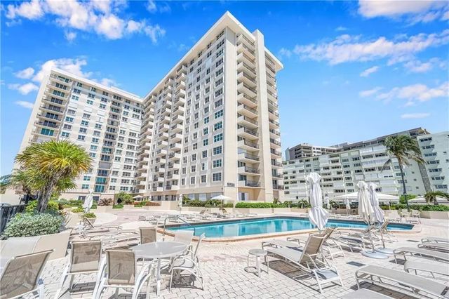 2 of 31 - 1900 S Ocean Boulevard #apt 6j, Lauderdale-By-The-Sea, FL