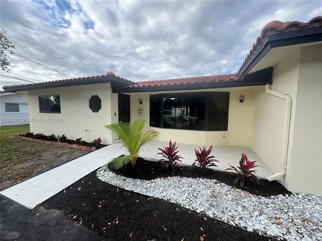 4 of 38 - 1109 Se 10th Street, Deerfield Beach, FL
