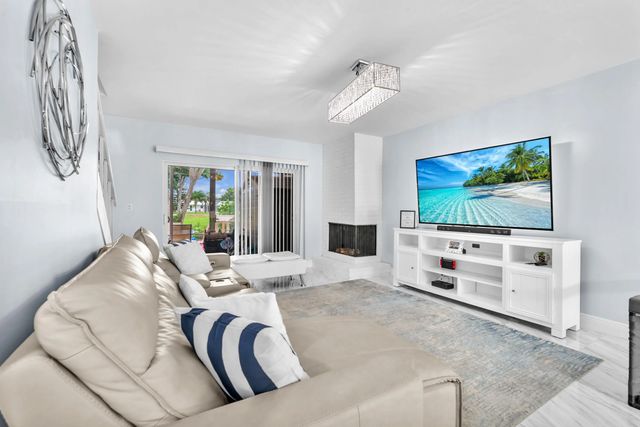 4 of 53 - 3119 N Palm Aire Drive #3119, Pompano Beach, FL