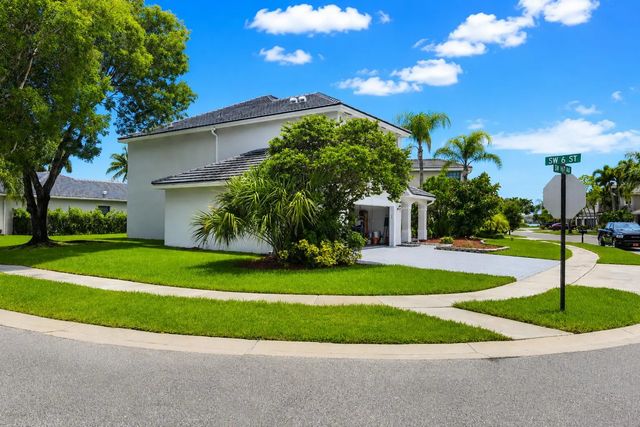 2 of 31 - 609 Sw 167th Way, Pembroke Pines, FL