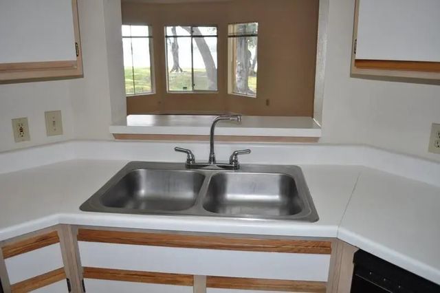 2 of 5 - 2465 Nw 33rd Street #1506, Oakland Park, FL