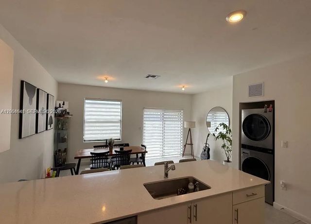5 of 13 - 9928 Sw 228th Terrace, Cutler Bay, FL