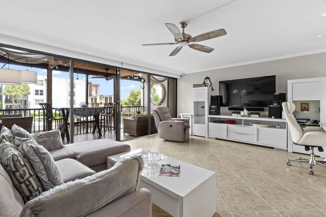 5 of 60 - 1100 Se 5th Court #68, Pompano Beach, FL