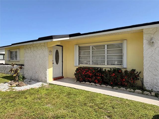 3 of 23 - 11851 Nw 23rd Street, Pembroke Pines, FL