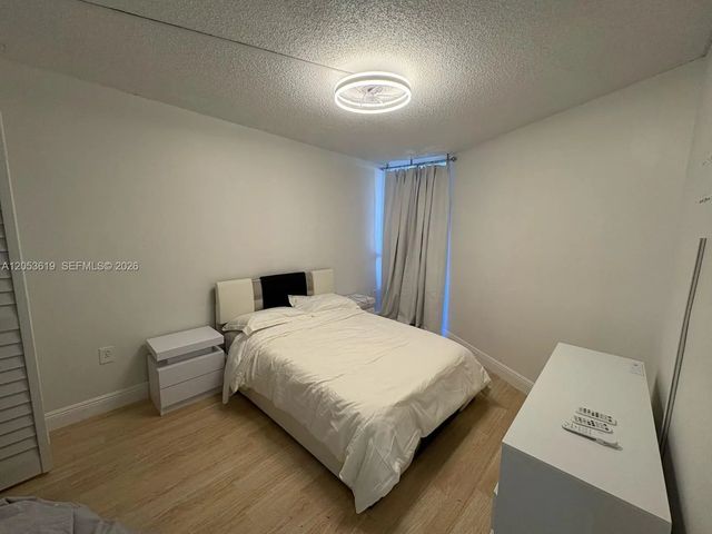 5 of 14 - 7035 Nw 186th Street #d302, Hialeah, FL