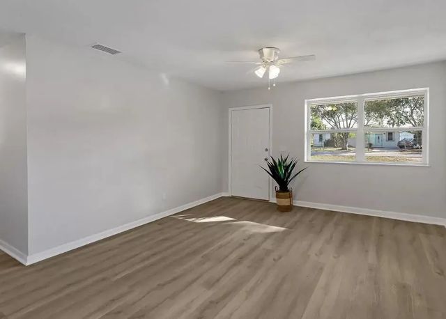 5 of 19 - 4535 38th Court, Vero Beach, FL