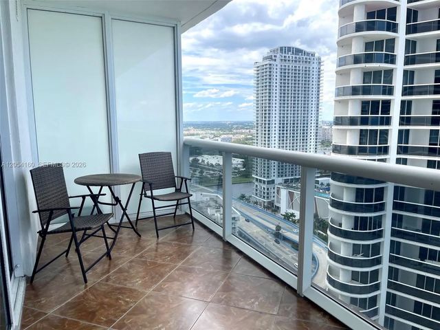 3 of 36 - 1830 S Ocean Drive #3009, Hallandale Beach, FL