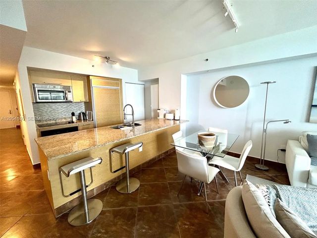 5 of 36 - 1830 S Ocean Drive #3009, Hallandale Beach, FL