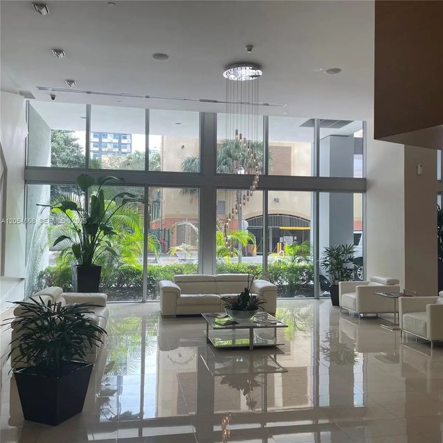 3 of 25 - 79 Sw 12 Street #3011-s, Miami, FL
