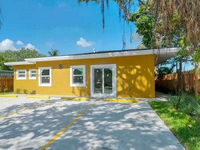 3 of 11 - 1541 Sw 44 Avenue, Fort Lauderdale, FL