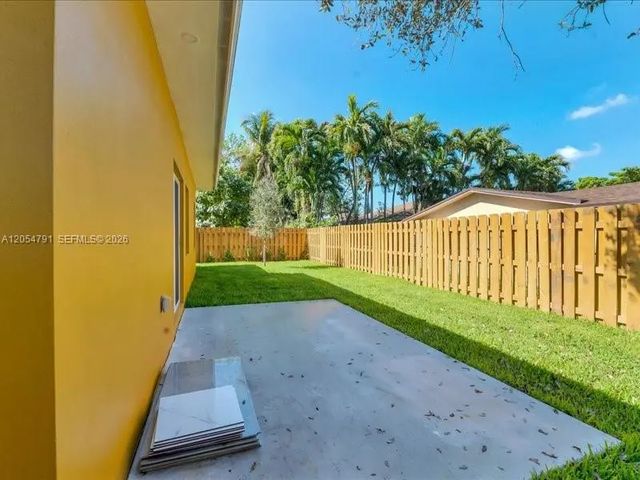 4 of 11 - 1541 Sw 44 Avenue, Fort Lauderdale, FL