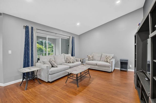 815 W Boynton Beach Boulevard #15-202, Boynton Beach