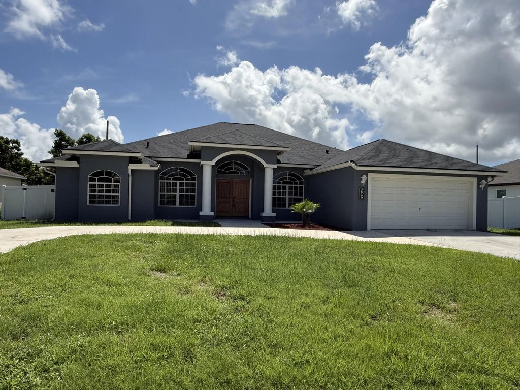 3849 Sw Mckim Street, Port St. Lucie
