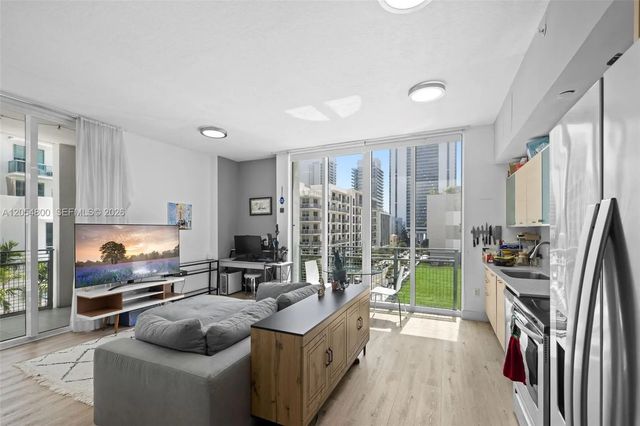 5 of 33 - 350 Ne 24th Street #401, Miami, FL