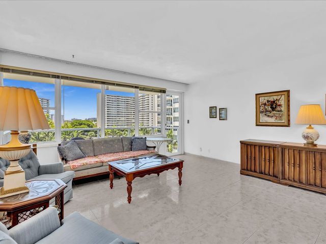 3 of 41 - 3300 Ne 36th Street #516, Fort Lauderdale, FL