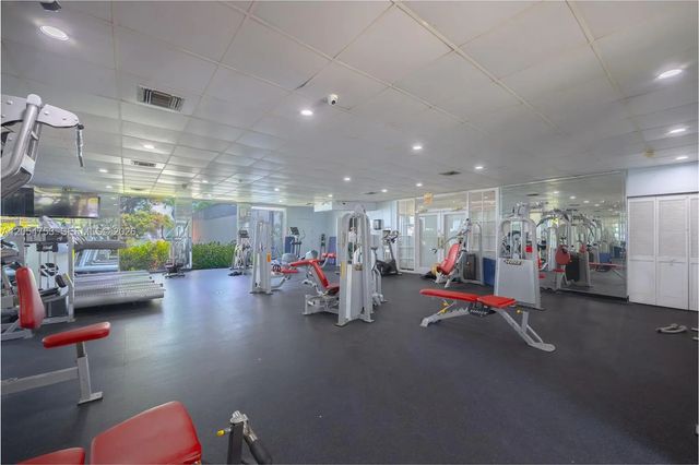 3 of 21 - 9365 Fontainebleau Boulevard #e205, Miami, FL