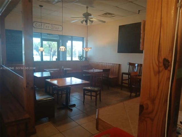 2 of 8 - 6650 S Us Hwy 1, Port St. Lucie, FL