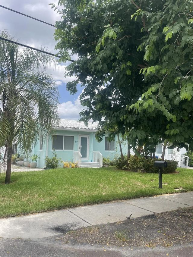 617 Sw 9th Street, Fort Lauderdale