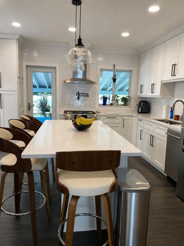 3 of 5 - 617 Sw 9th Street, Fort Lauderdale, FL