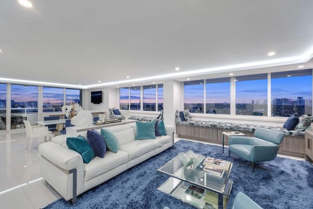 3 of 49 - 545 S Fort Lauderdale Beach Boulevard #1703/1704, Fort Lauderdale, FL