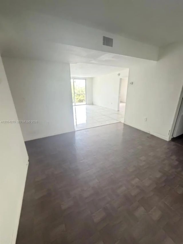 4 of 16 - 12500 Ne 15th Avenue #402, North Miami, FL