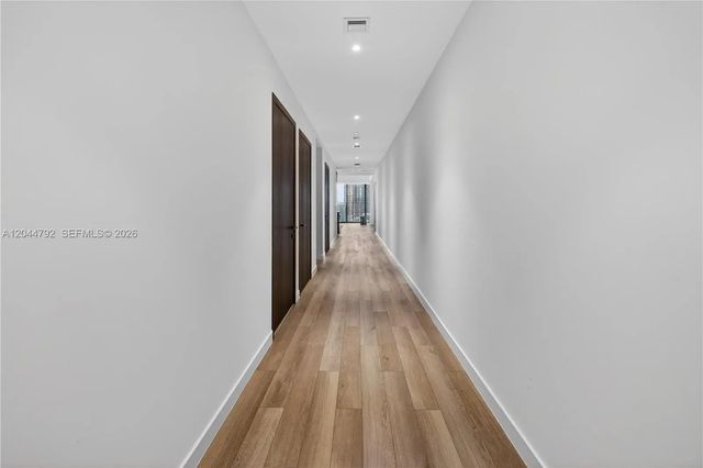 2 of 11 - 20 Ne 11th #4703, Miami, FL