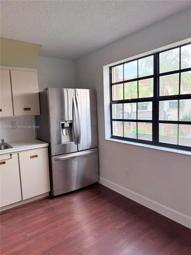 5 of 30 - 9850 Hammocks Boulevard #107, Miami, FL