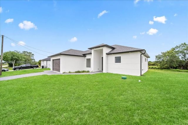 3 of 30 - 3371 Meadow Road, Lehigh Acres, FL