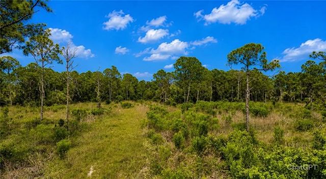 2 of 10 - 2320 82nd Avenue Sw, Vero Beach, FL