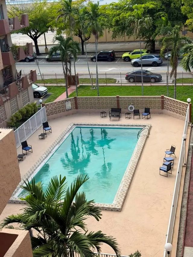 1630 W 46th Street #504c, Hialeah