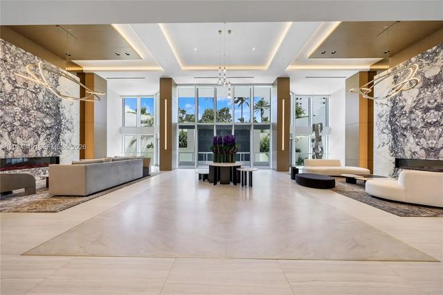 5 of 40 - 21205 Yacht Club Drive #701, Aventura, FL