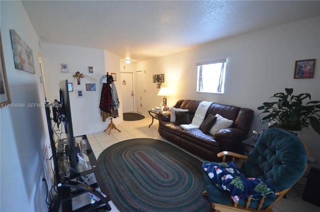 4 of 22 - 1270 Se 27th Street #101, Homestead, FL