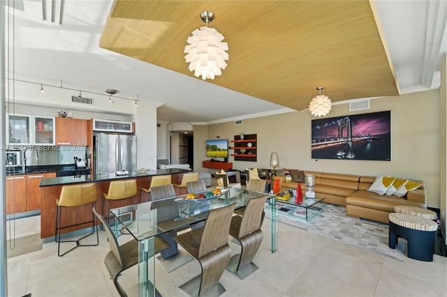 4 of 42 - 3131 Ne 188th Street #1-901, Aventura, FL