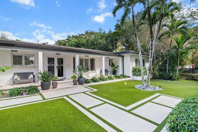 6511 Riviera Drive, Coral Gables