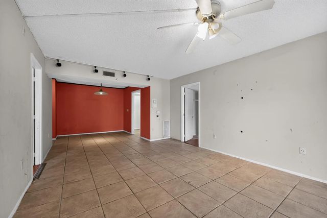 3 of 34 - 4172 Inverrary Drive #309, Lauderhill, FL