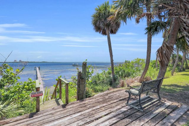 8609 S Indian River Drive, Fort Pierce